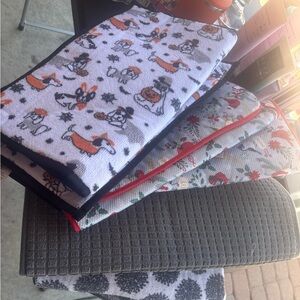 Set of Festive and Gray Kitchen Drying Mats